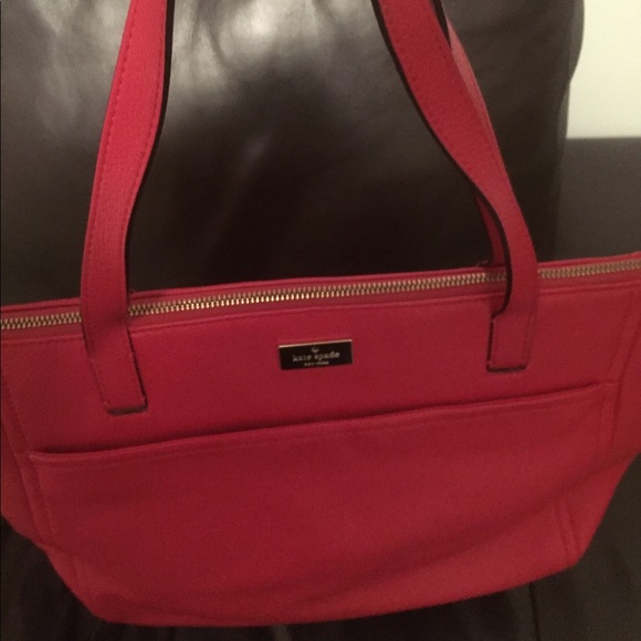 Kate Spade purse/purchased for $355.00 US *never used* - Picture 2 of 8